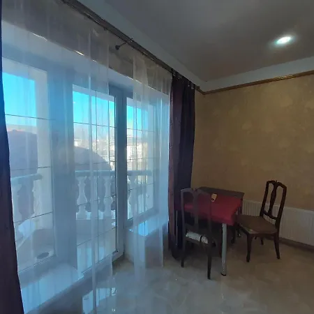 Apartment аппартаменты с балконом *